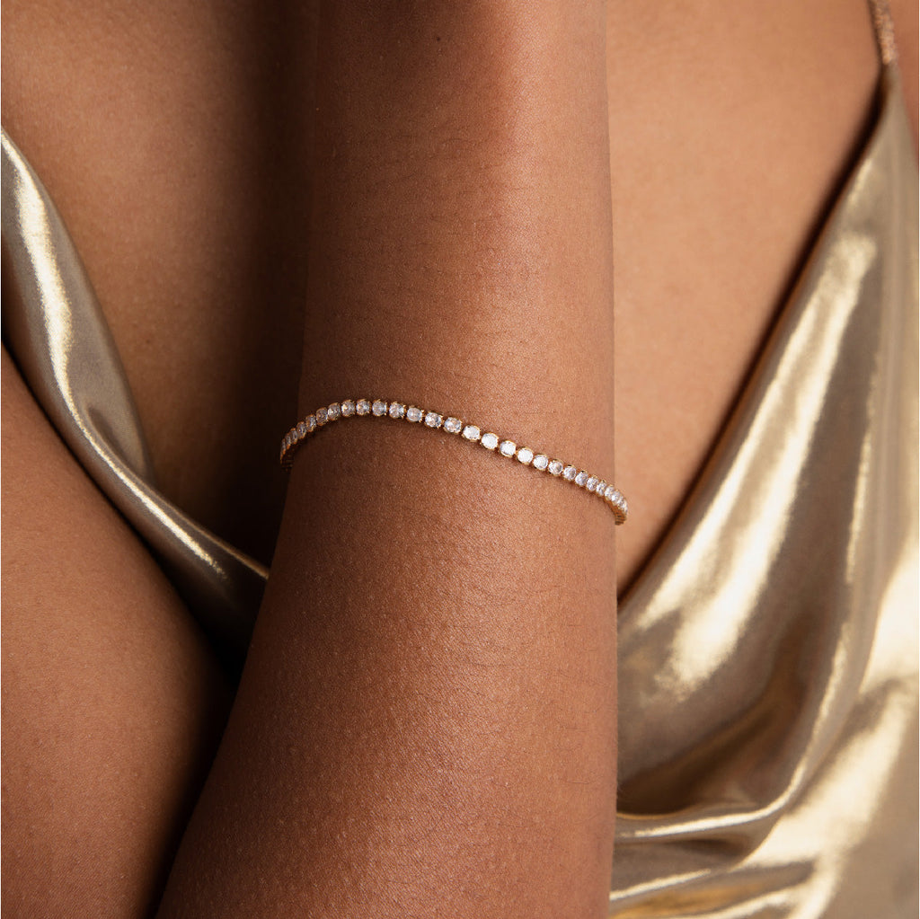 18k Gold Plated Jewellery - Gleam Bold Tennis Chain Bracelet in Gold - Chain Bracelet - Astrid &amp; Miyu