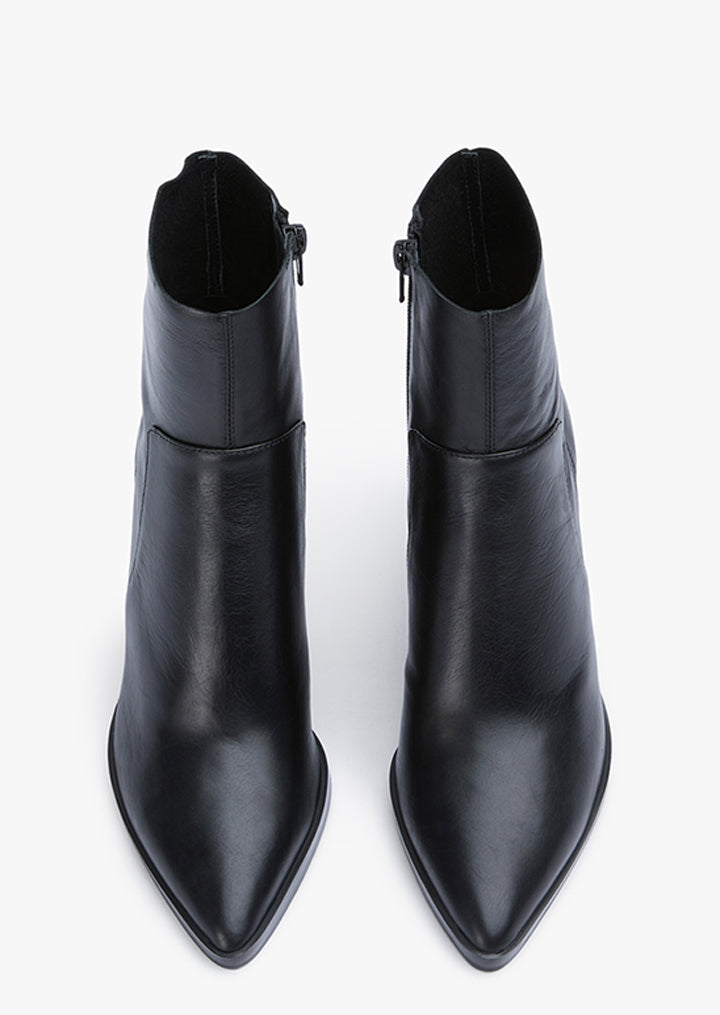 Brazen Black Luxe